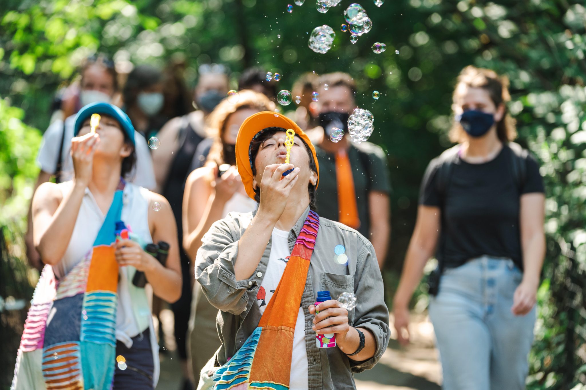 Otváracie podujatie projektu Climate Change Theatre Action 2021 s názvom Dispatch to the Future: A Theatrical Journey, ktoré sa konalo v Central Parku (New York). Foto: Yadin Goldman