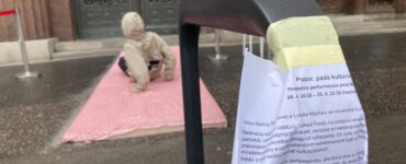 Pozor, padá kultúra! (foto A. Gregorčok)
